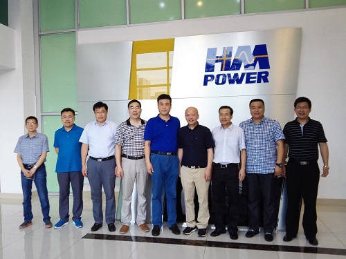 東方煙臺威思頓電氣股份有限公司領(lǐng)導(dǎo)專家們到赫茲曼電力參觀、考察